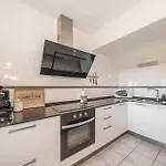 Apartament La Maison Snoopy, 6-8 Persons, Near Beach, Seaview