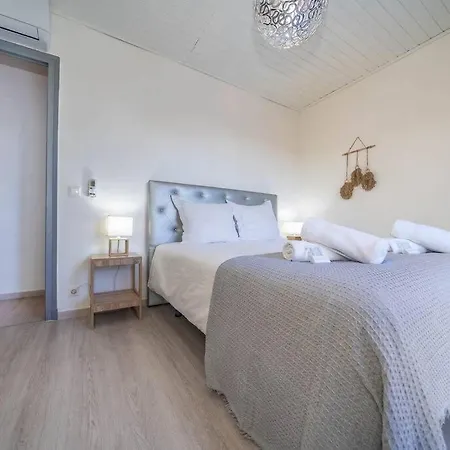 La Maison Snoopy, 6-8 Persons, Near Beach, Seaview Apartment *