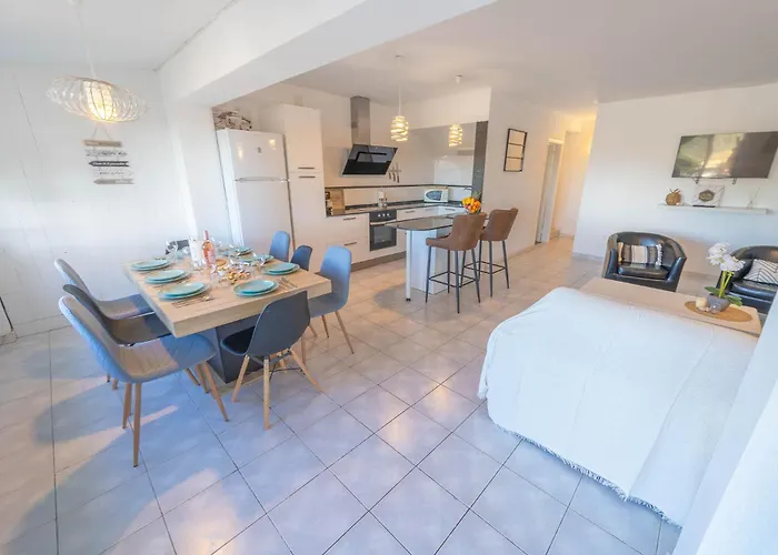 La Maison Snoopy, 6-8 Persons, Near Beach, Seaview * יורט דה מאר